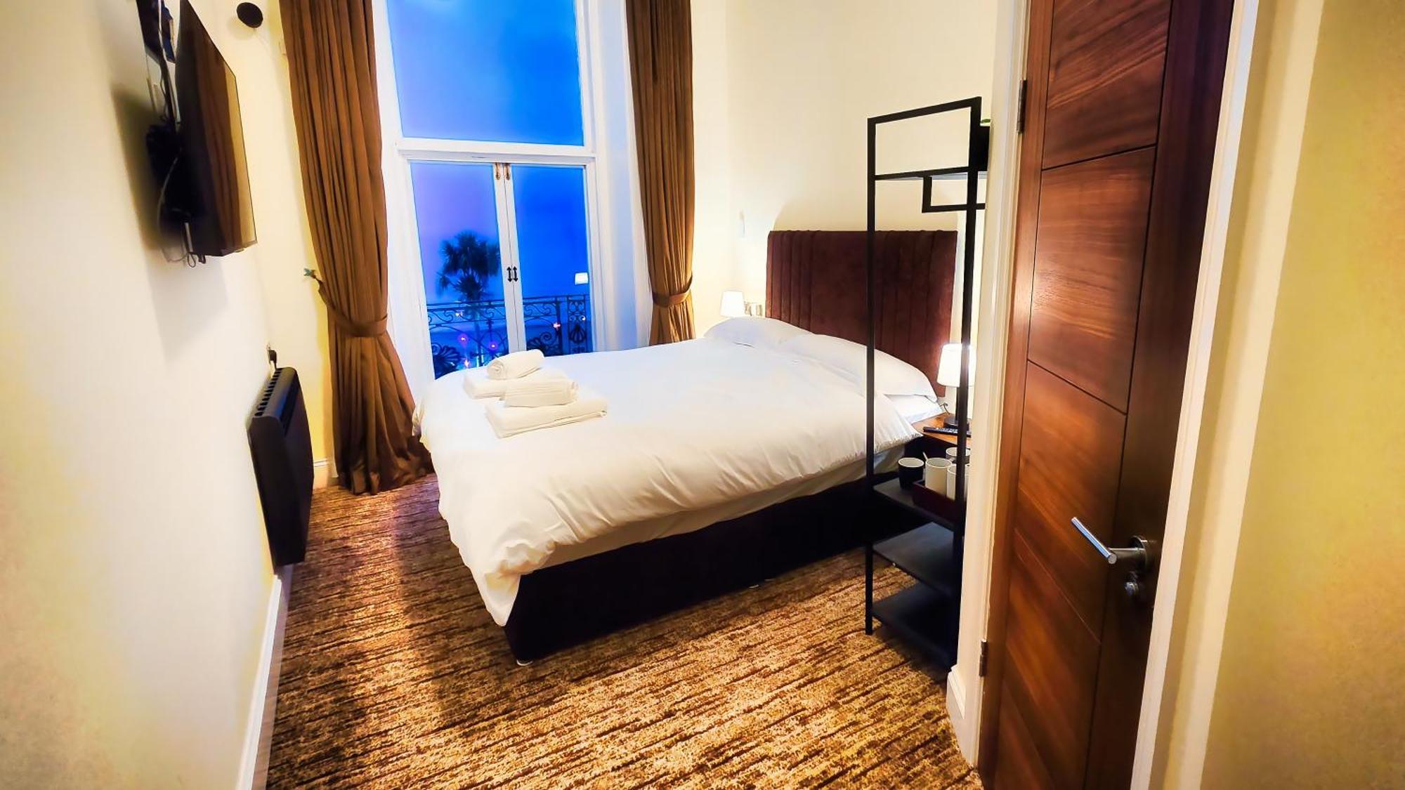 Carlton Hotel เวย์มัธ ภายนอก รูปภาพ