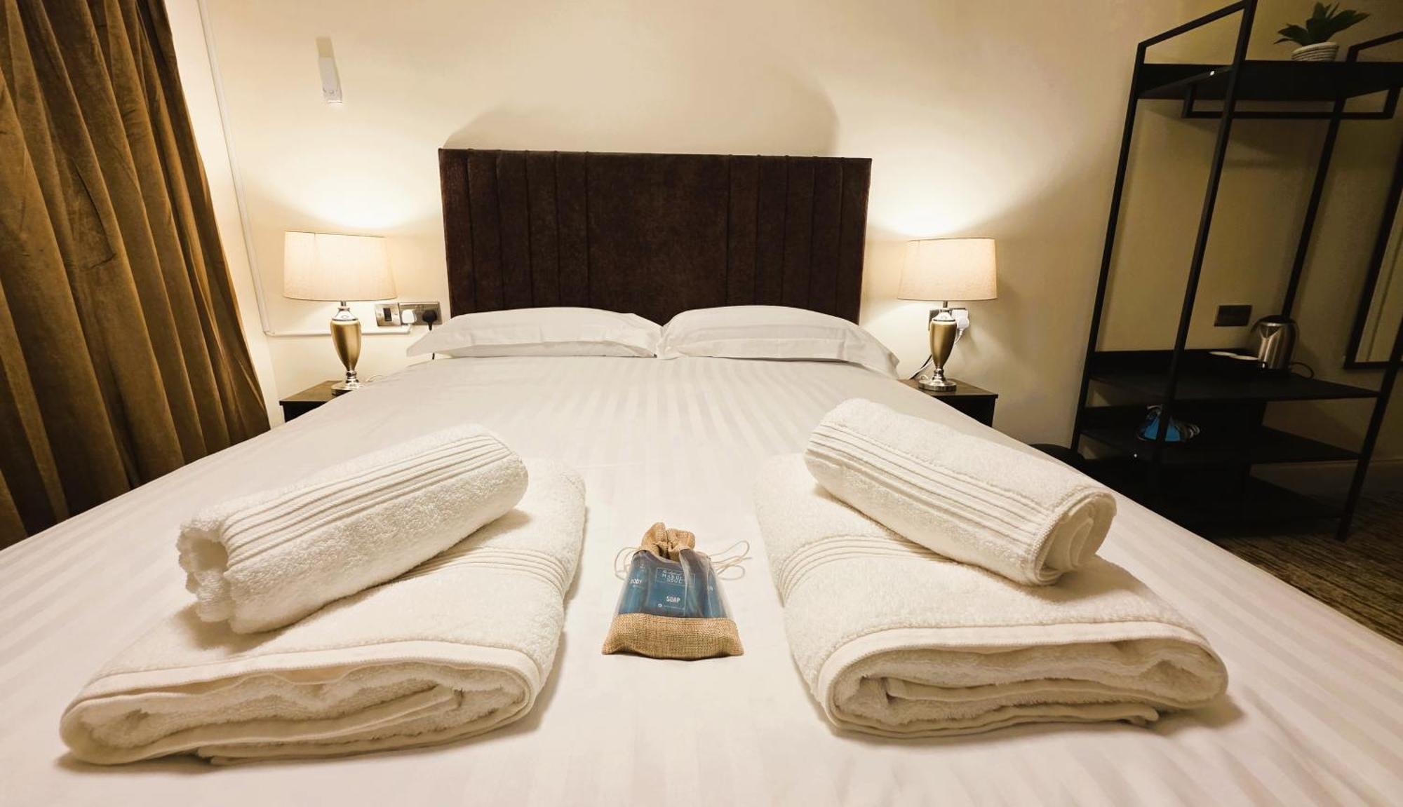 Carlton Hotel เวย์มัธ ภายนอก รูปภาพ